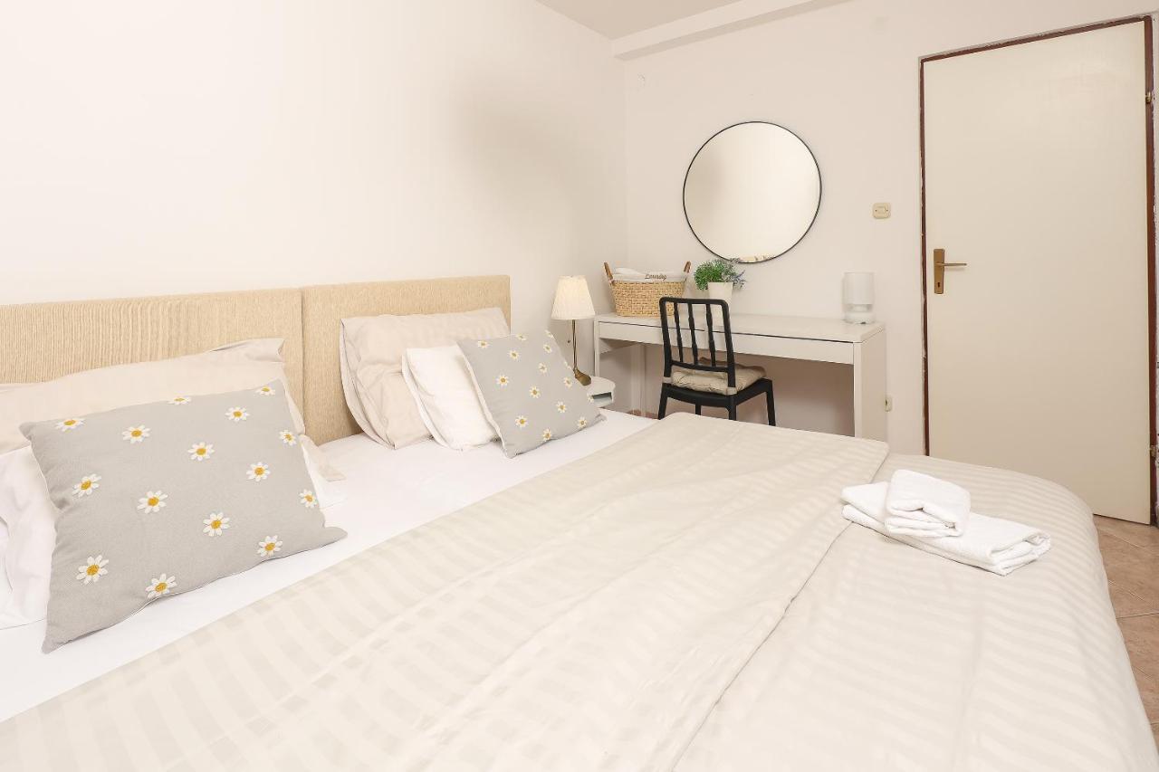 Moro Apartment *